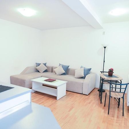 Elena Apartment Skopje Exterior photo